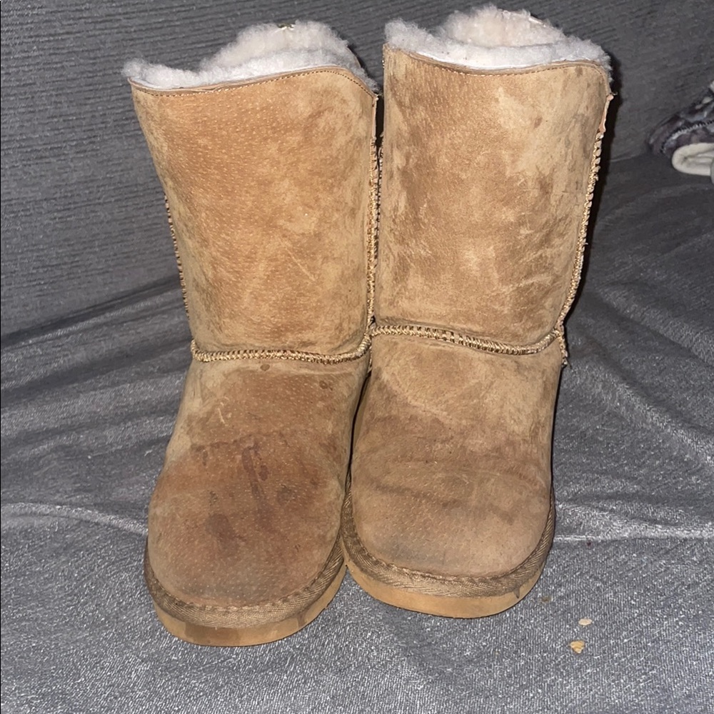 Cozy Tan Shearling Boots